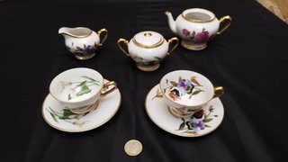 Juego de té Limoges 2 servicios flores oro