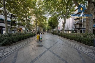 Garaje en venta en San Matías - Realejo en Granada