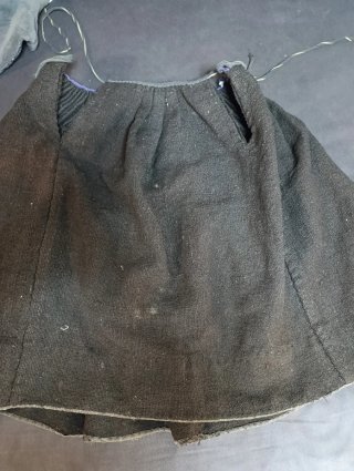 Manteo Alistano Paño Negro Saya Tradicional