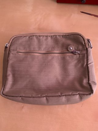 Bolsos impermeables, 3 modelos y colores