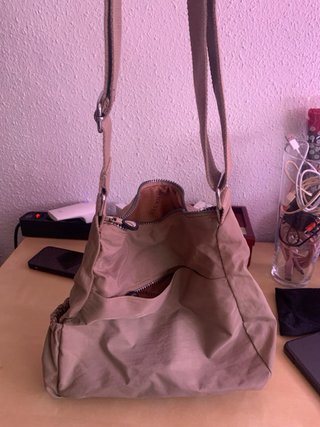 Bolsos impermeables, 3 modelos y colores