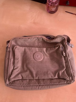 Bolsos impermeables, 3 modelos y colores