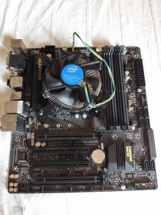 Placa Base Gigabyte B250M-D3H LGA1151 DDR4
