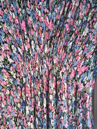Vestido largo floral Mango