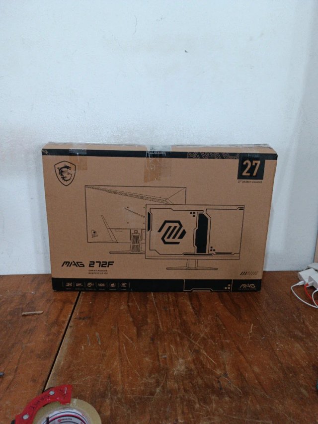 Monitor MSI MAG 272F  - W37S1894