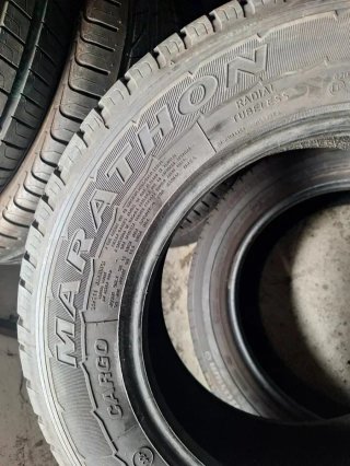 215 65 R16 C Goodyear - 1 neumático +95%