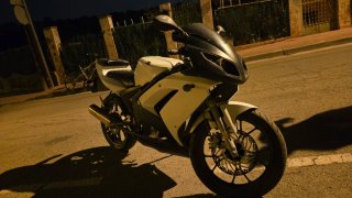 Rieju RS 125 Blanca