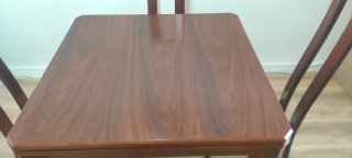 Mesa comedor madera caoba + 4 sillas