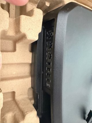 Subwoofer amplificado Nertz Negro