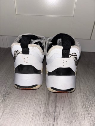 Zapatillas Jordan Luka 1