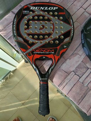 Pala de pádel Dunlop Venom Graphite
