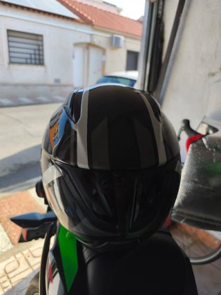 Casco HJC F70 Carbono talla M con intercom sena sm