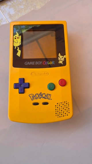 Nintendo Game Boy Color Edición Pikachu