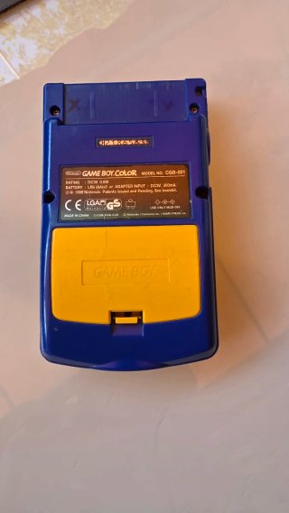 Nintendo Game Boy Color Edición Pikachu
