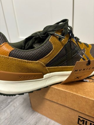 Zapatillas Munich Alpha 71 Marrón/Verde