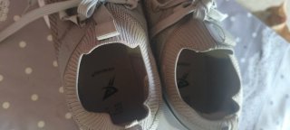 Tenis grises talla 41