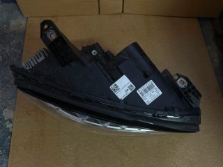 Faro delantero Mercedes GLA