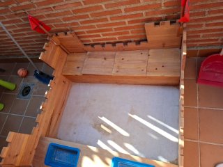 Cajón arena castillo infantil madera