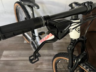 MEGAMO KU2 26"
