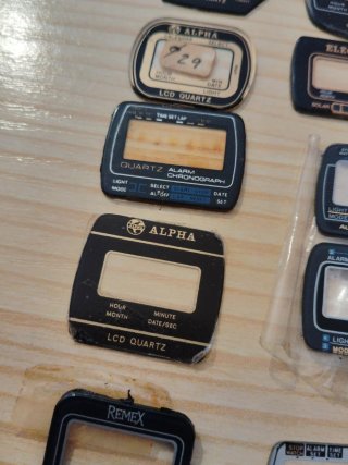 Lote 14 cristales LCD reloj digital Varios años 80