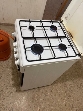 Cocina de gas con horno