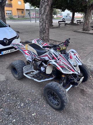 Suzuki LTZ Quad Blanco