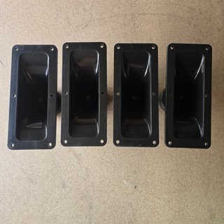 Motores piezoeléctricos con difusor rectangular