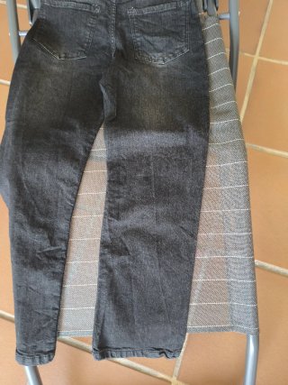 Vaqueros negros