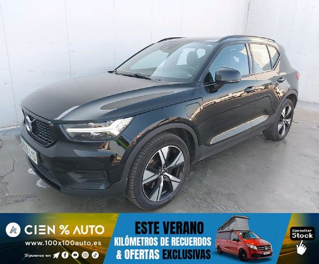Volvo XC40 1.5 T4 Twin Recharge R-Design Auto
