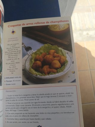 2 Libri di Cucina Tulipán - 100 Ricette Premiate
