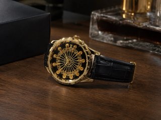 Orologio luxury uomo nero e oro