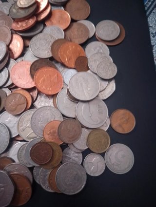 Lote +100 monedas antiguas y modernas