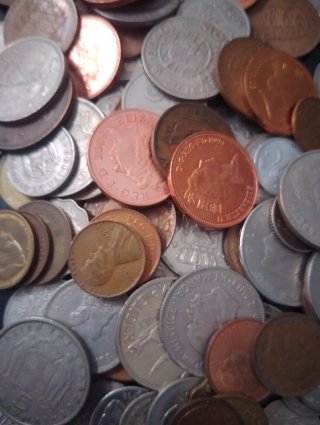 Lote +100 monedas antiguas y modernas