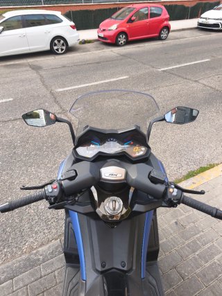 Kymco AK 550CC Impecable A2 Limitada