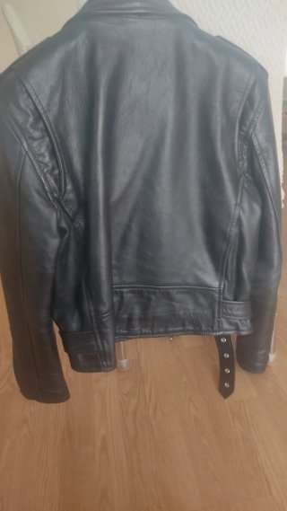 Chaqueta Biker Cuero AMI Madrid Vintage Talla M