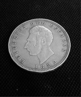 Moneda 1 Sucre de Plata ECUADOR Año 1892