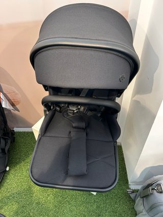 Carrito de bebe MUUVO ONE 2 en 1 + accesorios
