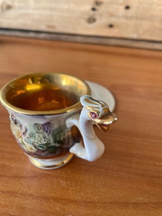 Tazzina e piattino porcellana Capodimonte vintage