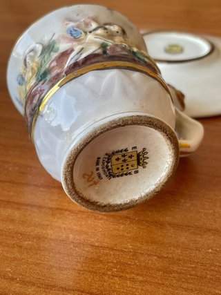 Tazzina e piattino porcellana Capodimonte vintage