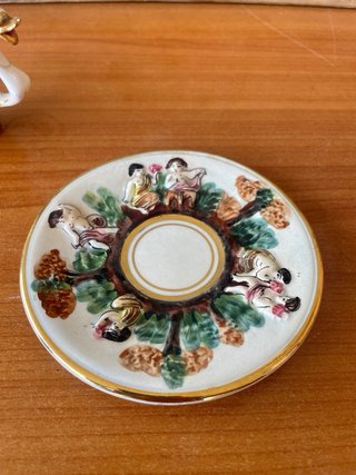 Tazzina e piattino porcellana Capodimonte vintage