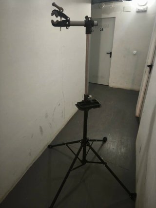 Trípode Reparación Bicicletas