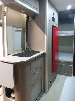 Peugeot Boxer 2018 CAMPERIZADA