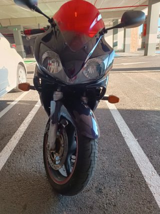 Honda CBR600 F4I Roja