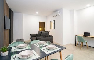 Edificio en venta en Martín Carpena - Torre del Río en Málaga