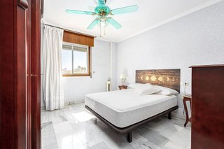 Piso en alquiler en Puerta Blanca en Málaga