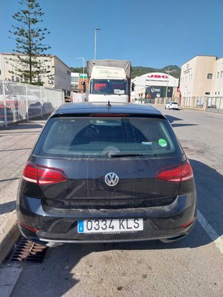 CUOTA 250€ - Volkswagen Golf 2018 1.6 TDI 116CV