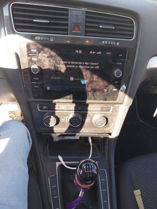 CUOTA 250€ - Volkswagen Golf 2018 1.6 TDI 116CV