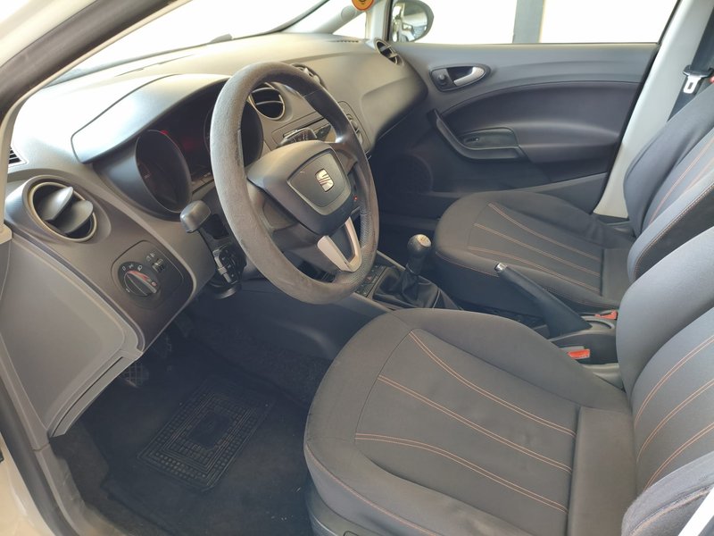 SEAT Ibiza 2011, foto 8