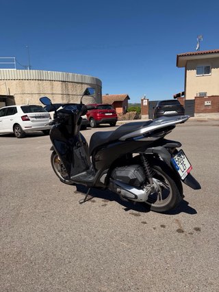 Honda SH 125i 2022 - 5.000 km