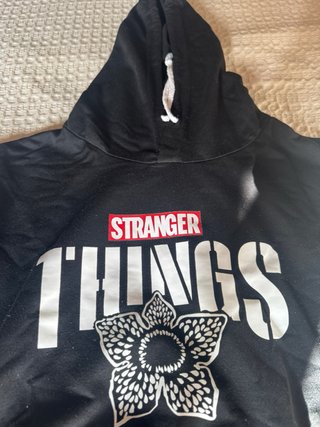 Sudadera corta Stranger Things